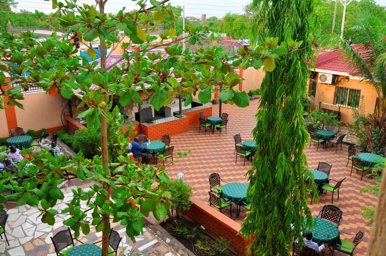 Quality Hotel Τζούμπα Εξωτερικό φωτογραφία